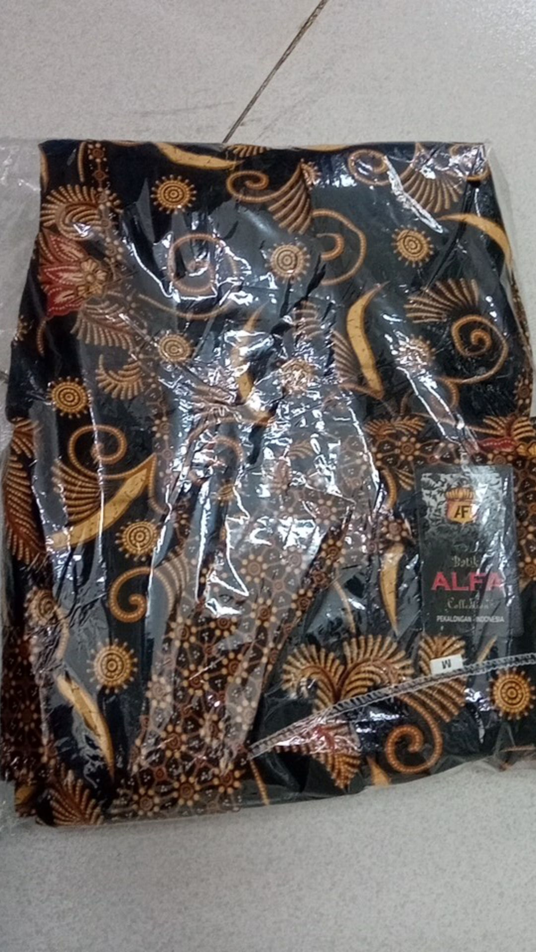 Atasan Batik Dolby Dolbi Dobby Doby Tenun Sutra Tulis Halus Katun Atbm Baron ,sarombit Atasan