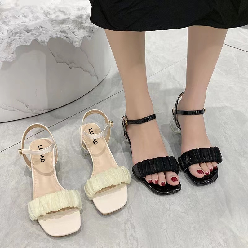 Sepatu Sandal Wanita Import Heels Kotak 3 cm Dengan Pengait Belakang Korean Style