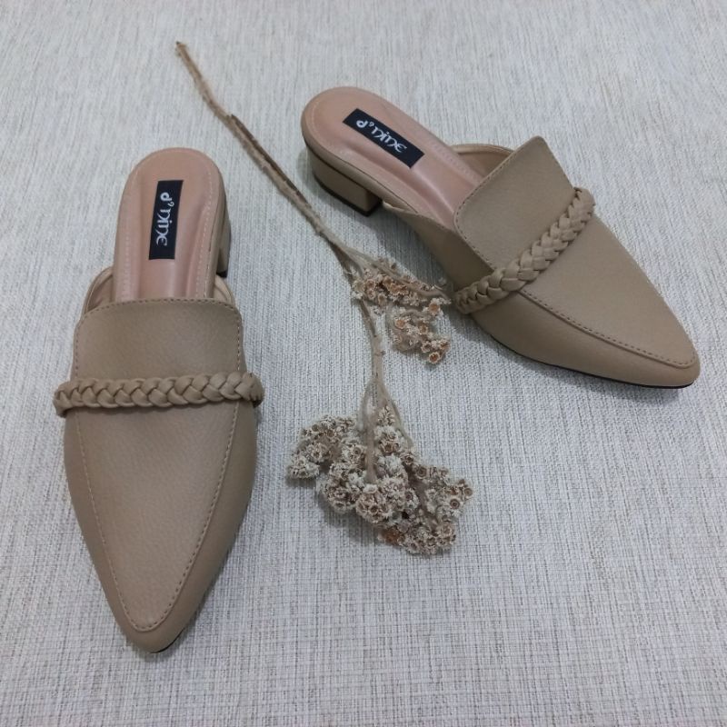 d'nine ST 13 Sepatu Wanit Sepatu hak mules kepang 3cm