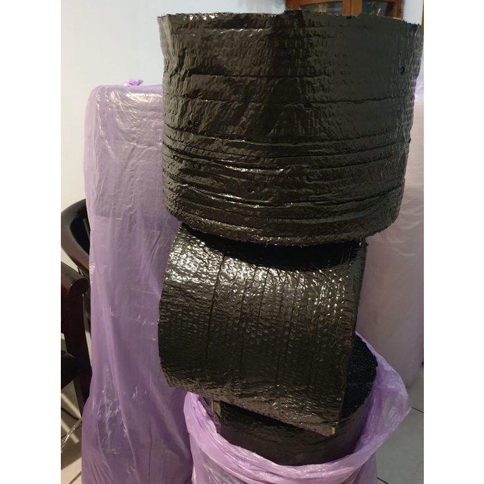 

Termurah Bubble Wrap HITAM 30cm x 50m Bandung Gojek Grab Bubblewrap