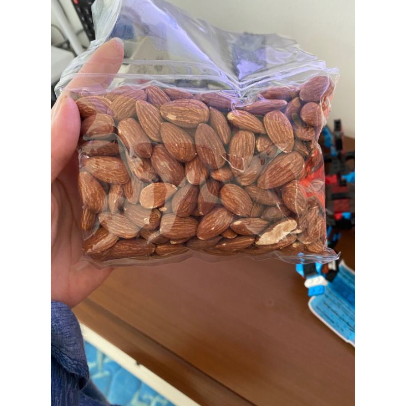 

kacang almond matang.kacang almond.almond panggang.Booster asi
