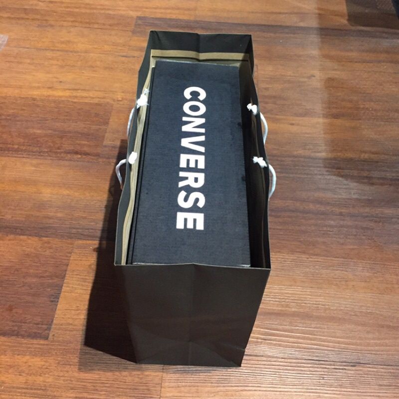 Papperbag Converse Untuk 1 Ukuran Sepatu