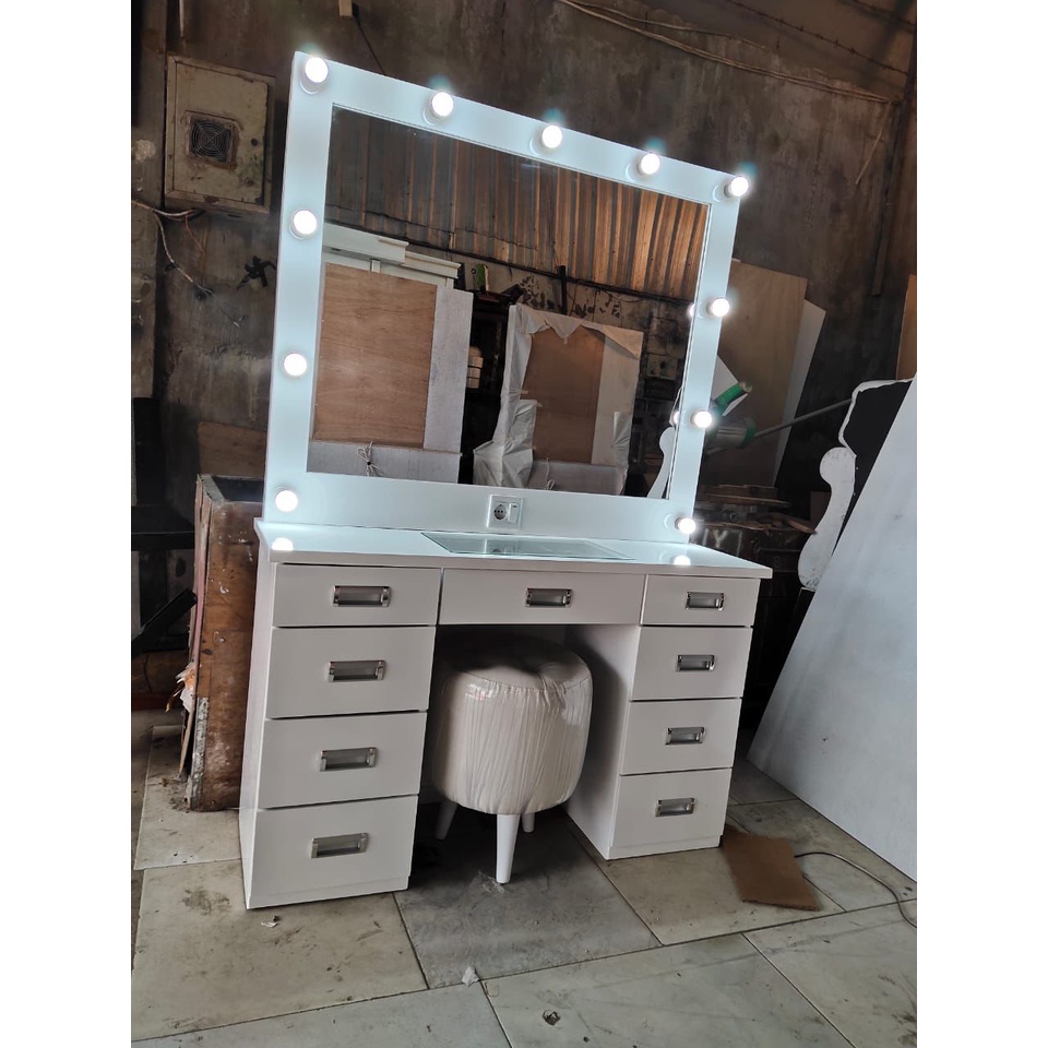 Meja Rias Kaca / Meja Rias Kayu / Meja Rias