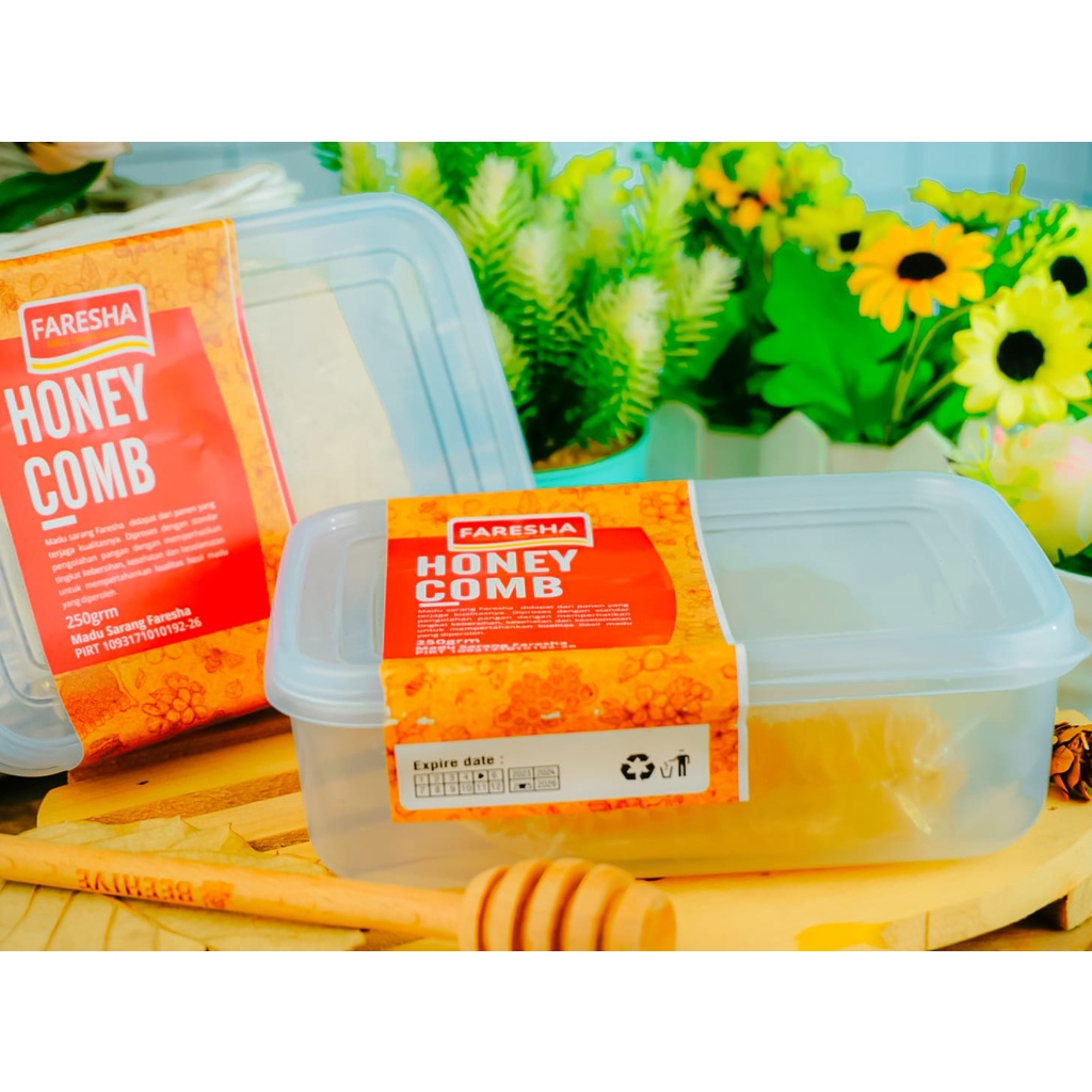 

Sarang Madu Faresa Honeycomb 250gr Sarang Lebah Madu Asli