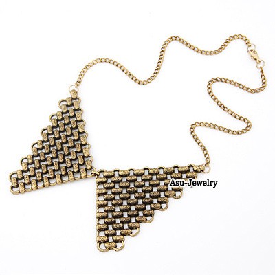 LRC Kalung Quality Bronze Fake Collar Alloy Bib Necklaces