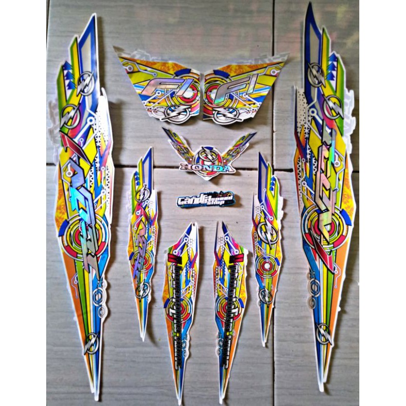 striping beat fi transparan hologram