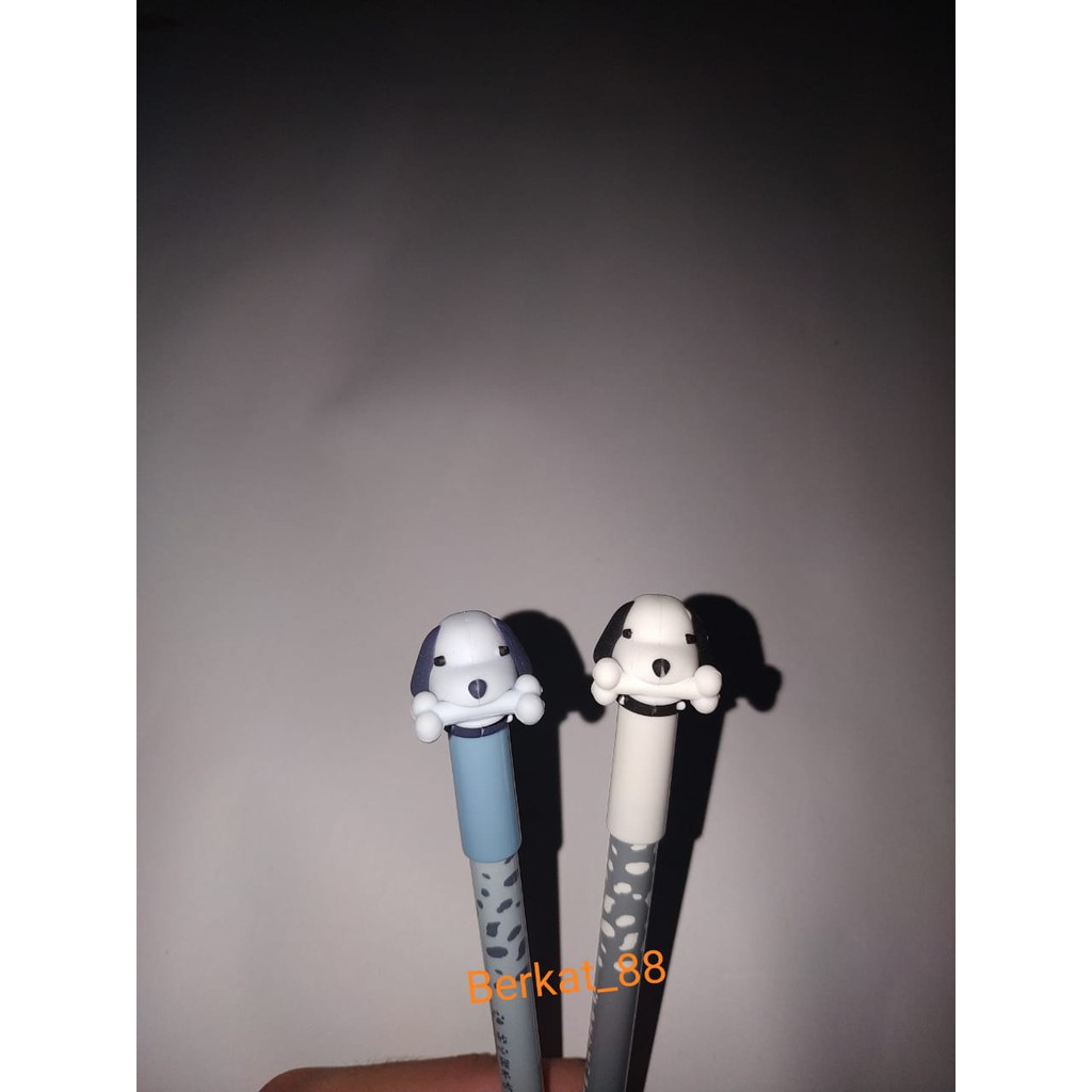

Pulpen Apus Model Karakter Anjing Gigit Tulang / Dog