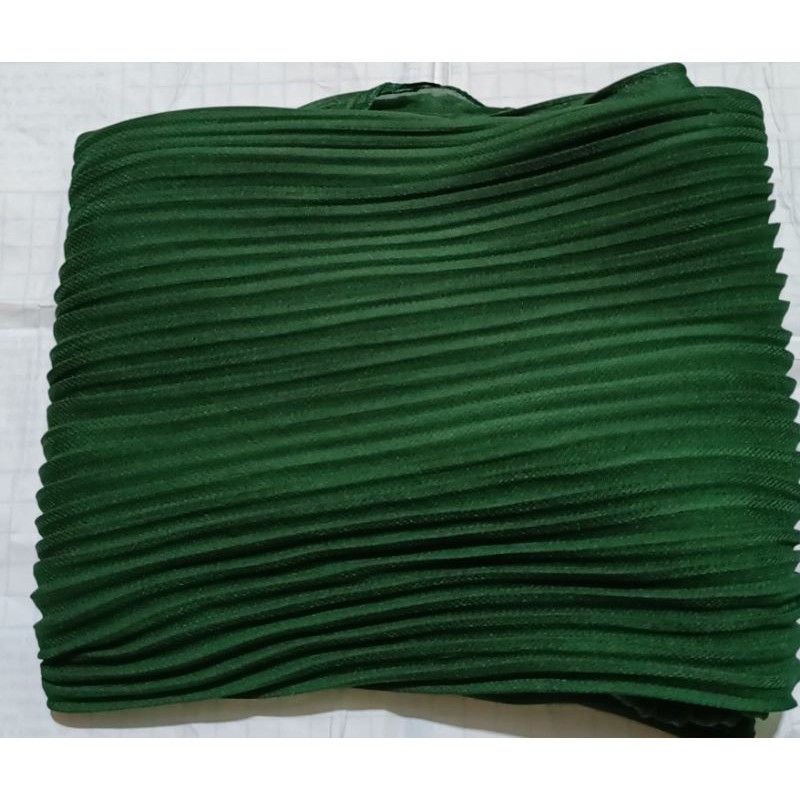 HIJAB SEGIEMPAT PLISKET BELLA SQUERE POLOS /HIJAB PLISKET/COD-Hijau botol