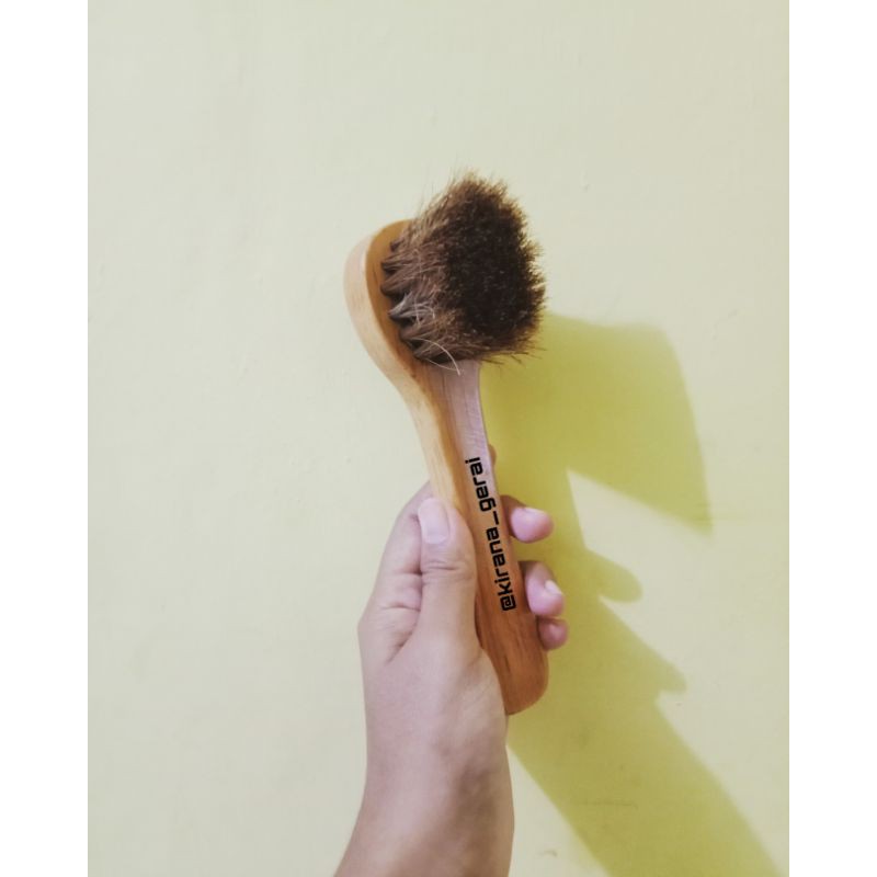 Oval Brush