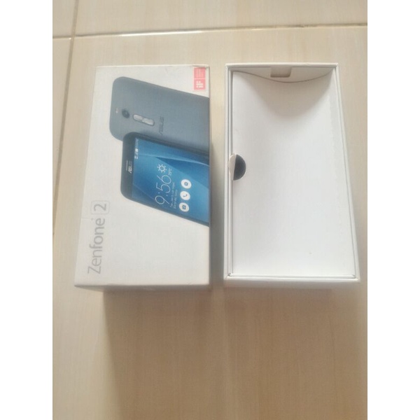 boks / kardus bekas hp asus zenfone 2