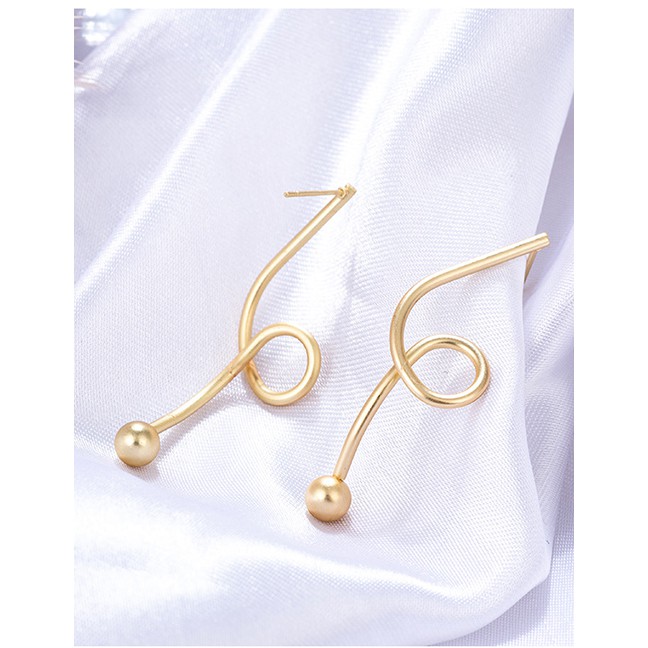 LRC Anting Tusuk Fashion Gold Color Balls Decorated Pure Color Earrings F21954