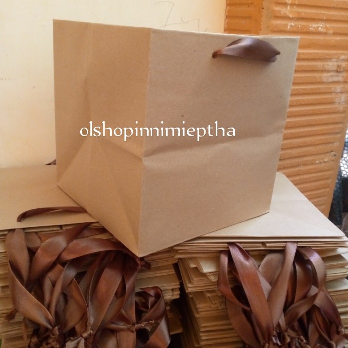 

NEW Paper bag 20x20x20 Tas kertas Polos tebal