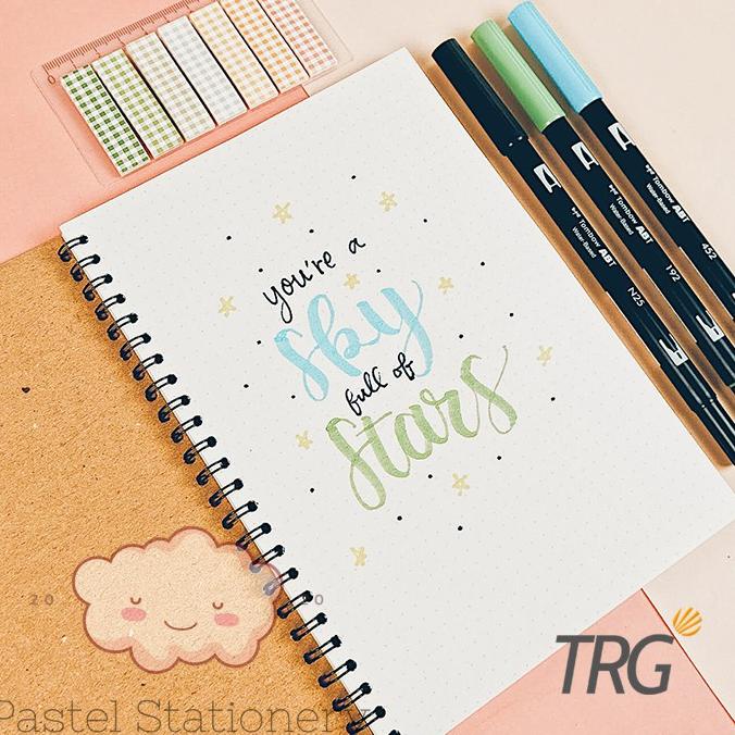 

[PRODUK WPBR9] Buku Tulis Catatan A5 Dotted Grid Plain Ruled TRG - TRG Kraft Cover Spiral Notebook A5 JH9