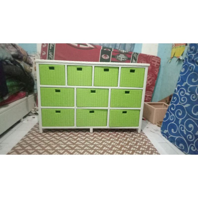 LEMARI LACI 10 ROTAN SINTETIS