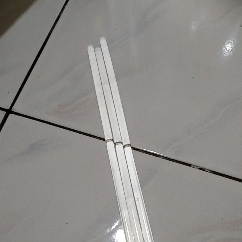 

PROMO TERMURAH 1 lem lilin LEM BAKAR refill lem tembak REFILL GLUE GUN GLUE STICK bening bersih murah