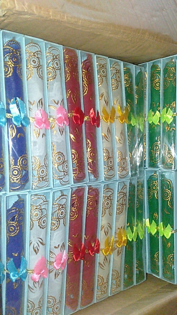 Isi 100pcs Souvenir Pernikahan Tatakan Gelas Box Mika