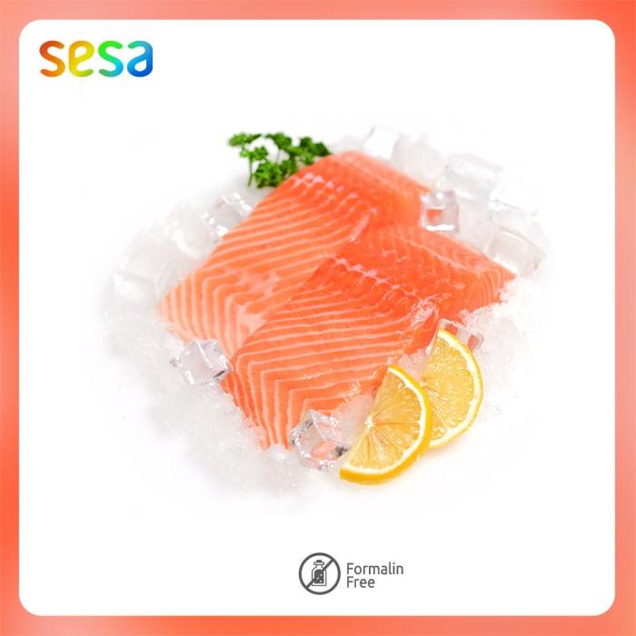 

Ikan Salmon Norwegian Premium Fillet Fresh 500 gram Best Seller