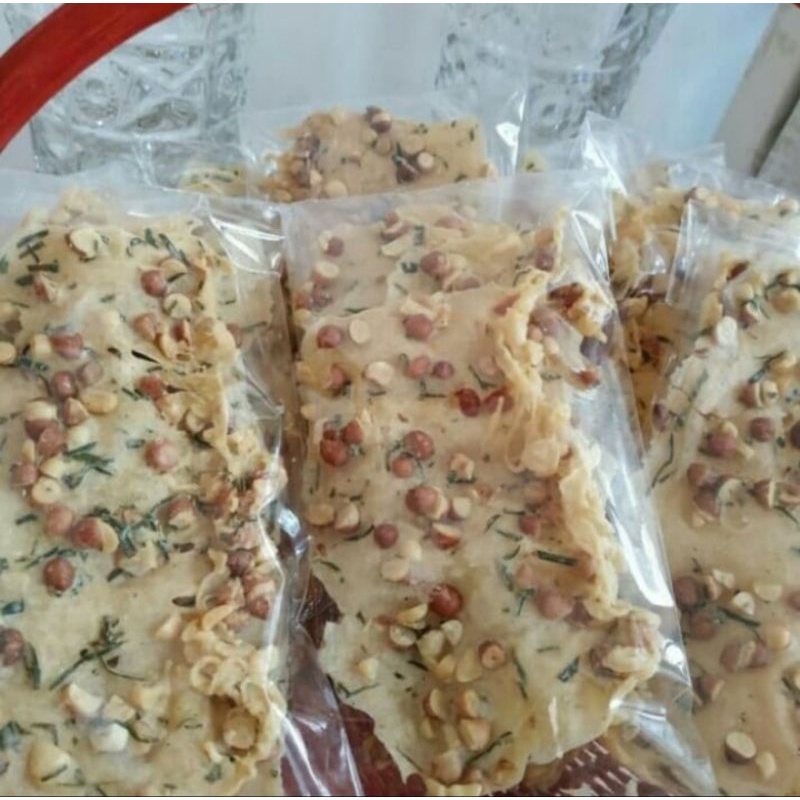 

Peyek kacang super gurih