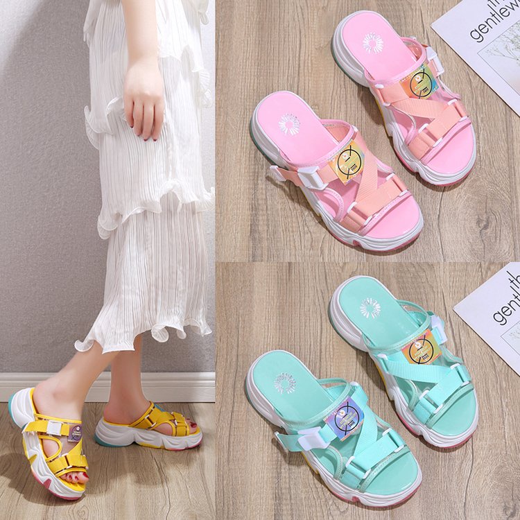 Sandal wanita Fashion 009