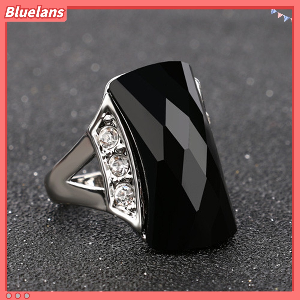 Bluelans Women Bohemia Vintage Geometric Resin Charm Rhinestone Ring Finger Jewelry Gift