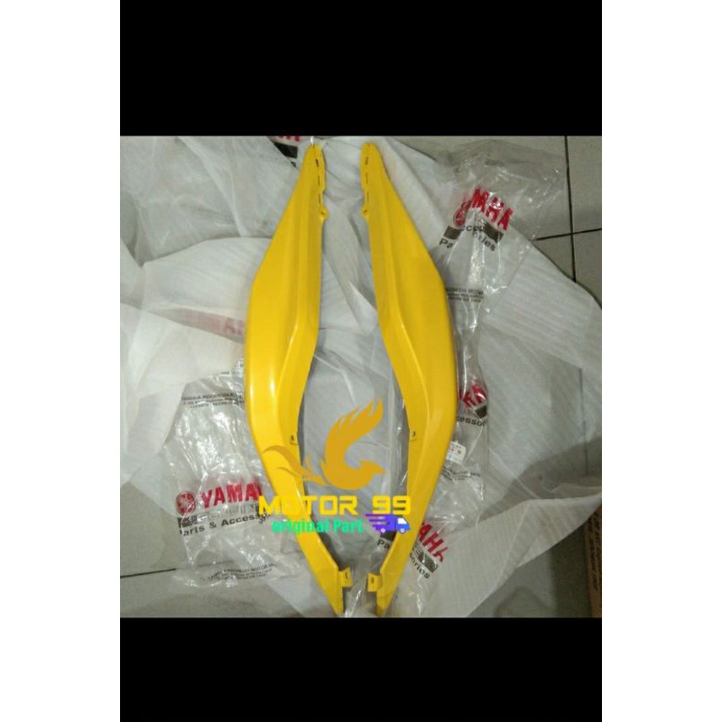 Body belakang Aerox 155 kuning kanan kiri ori ygp