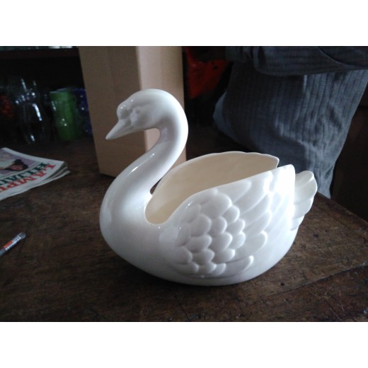 vas keramik angsa - Putih