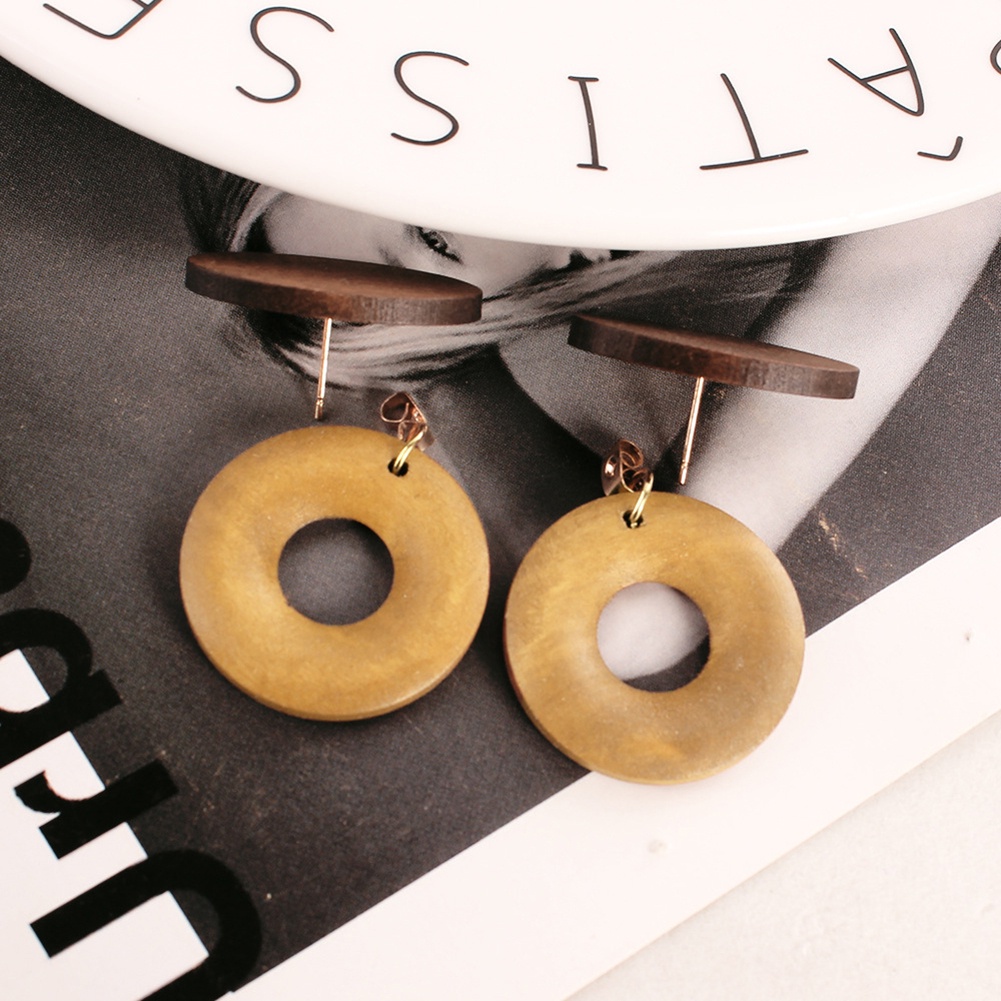 Hu Hu Hu Hu Hu Alat Bantu Pasang Kacamata♡ Anting Stud Bentuk Lingkaran Bahan Kayu Gaya Vintage Untuk Wanita
