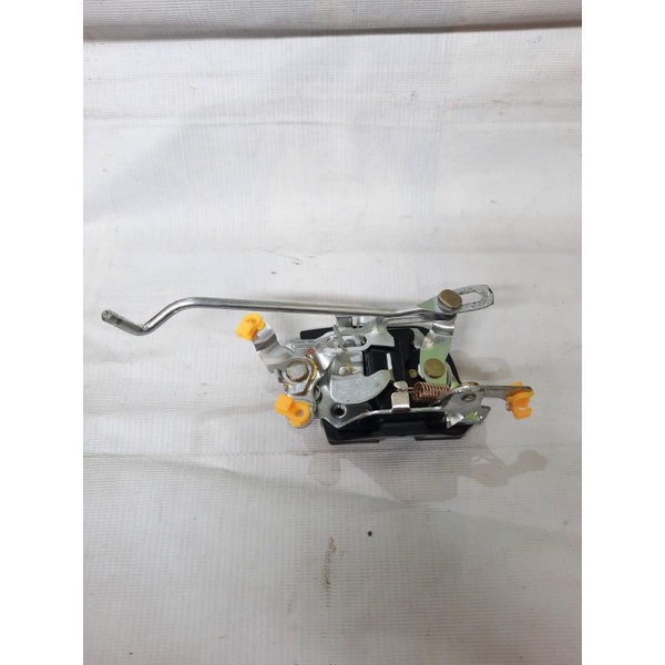 DOOR LOCK PINTU DEPAN KANAN KIJANG SUPER 5K KF40 KUNCI Mobil Belakang KIJANG