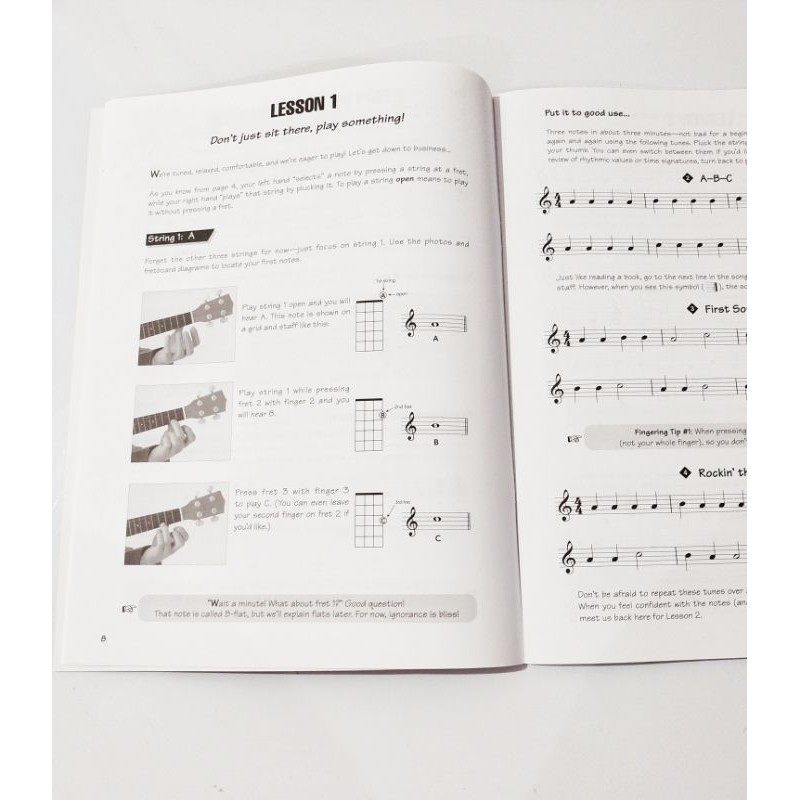 Buku Ukulele Fast Track Ukulele Book 1 or 2 Fasttrack ukulele method book 1 or 2