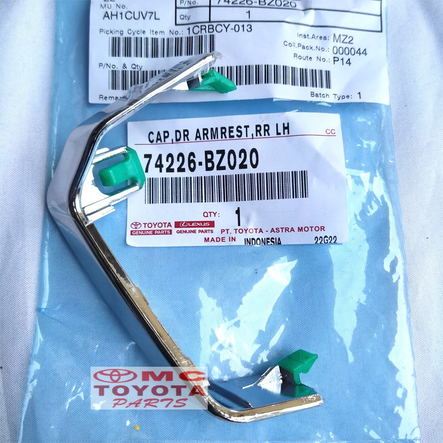 Tutup Arm Rest Pintu Tengah Kiri Rush Terios New 74226-BZ020