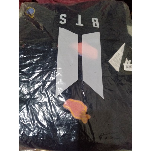 Ready Stock BTS DNA Cardigan Pop-up House