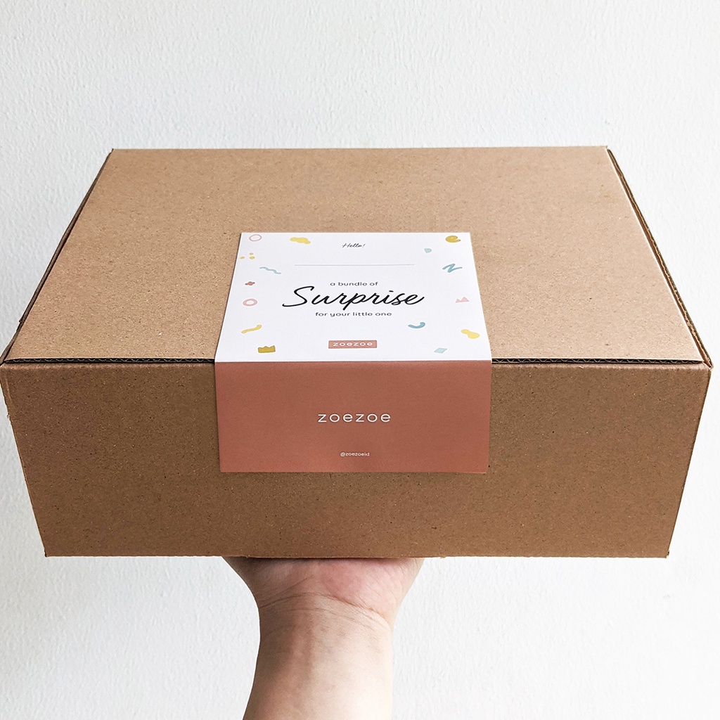 ZOEZOE Gift Box dan Kartu Ucapan Tambahan