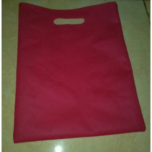 

souvenir oval uk.25*30 full jahit