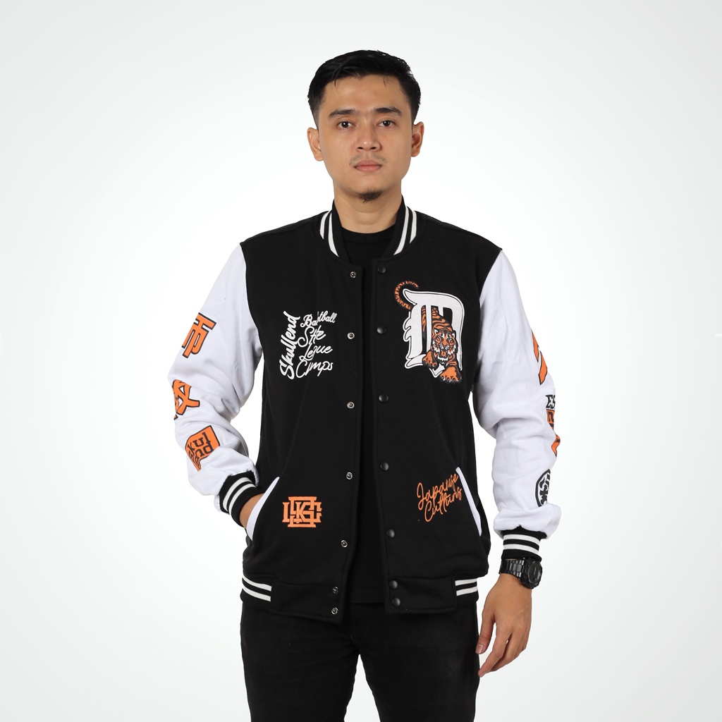 SKULLEND Jaket Varsity Baseball Vintage Pria Wanita Japanese Black White