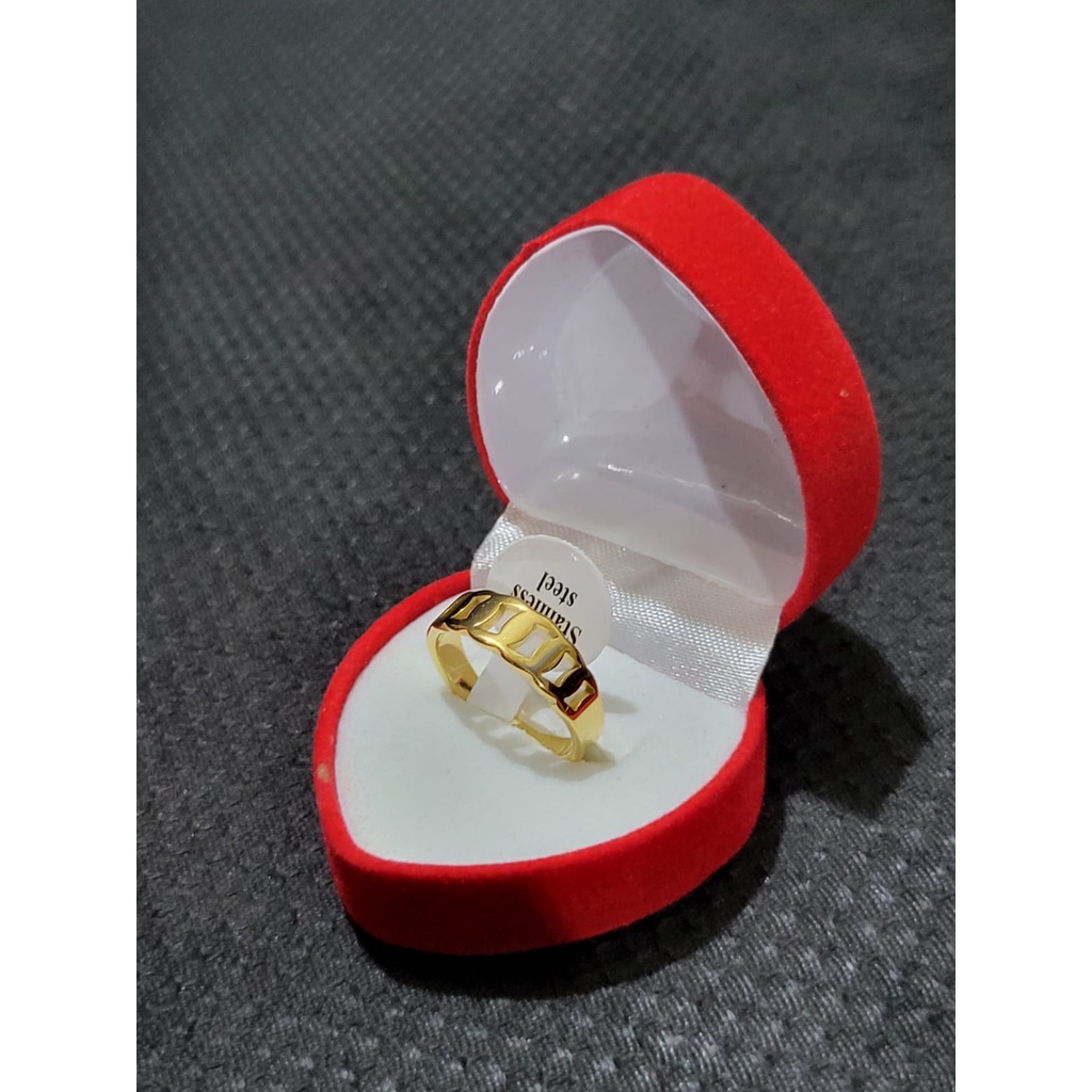 Cincin Titanium Motif Batik Terlaris  Dan Free Box Cincin Model Love Berlapis Emas 24K Polos