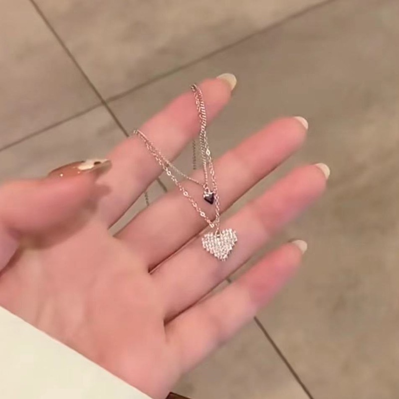 Kalung Rantai Klavikula Model Lapis Ganda Desain Hati Warna Silver Gaya Korea Untuk Wanita