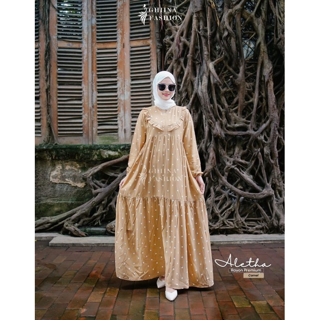 Aleta Dress