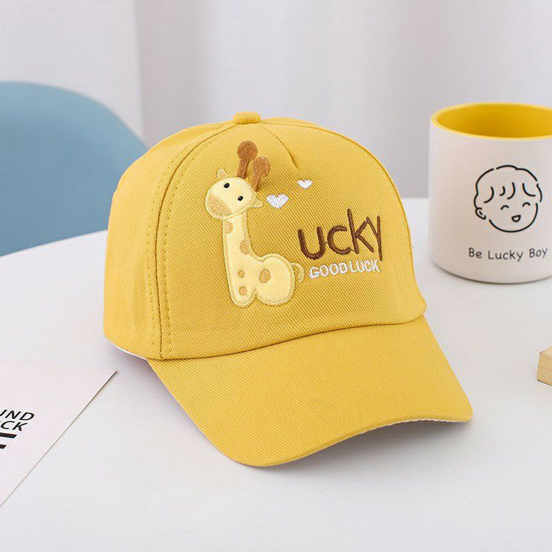 topi anak motif jerapah good lucky topi baseball jerapah murah. Topi anak bordir jerapah baseball Good lucky usia 2-8 tahun