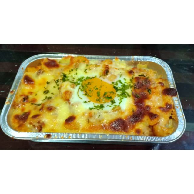 

BBQ Mac with Egg