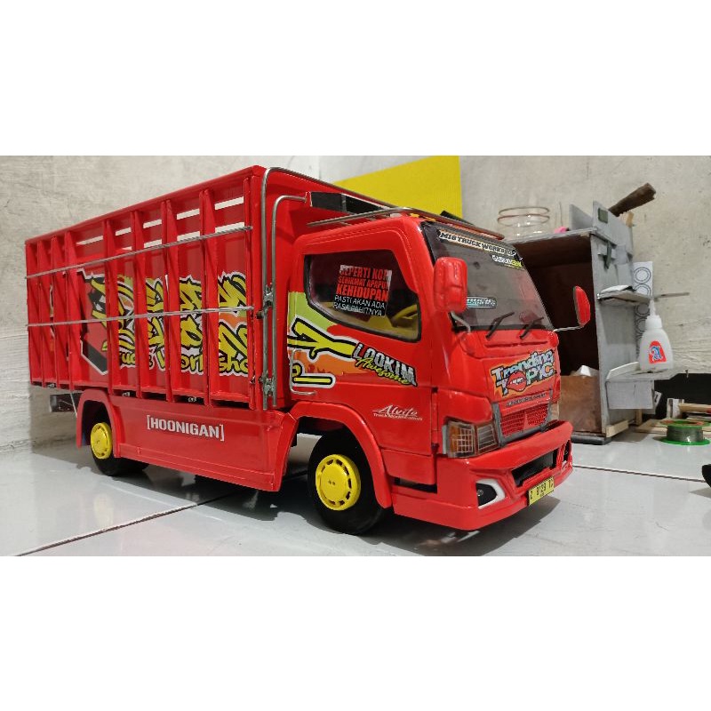 Miniatur Truk Trending Topic Full Spek lampu oleng belok 50cm
