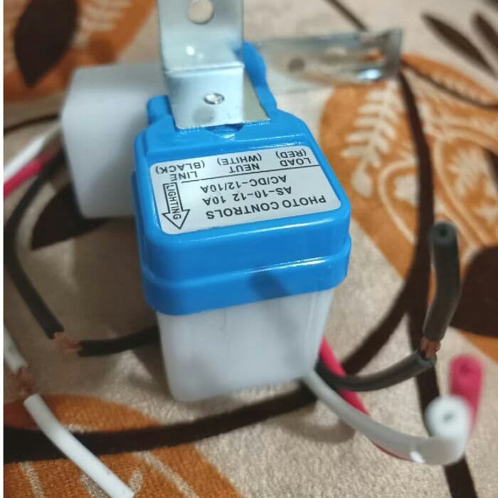 Sensor Cahaya DC 12V 12 Volt ( Photo Electronic Sensor )