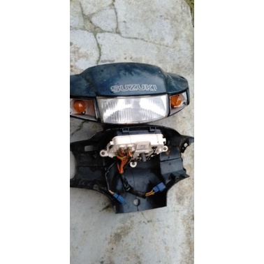 Batok lampu depan set suzuki gs tornado original