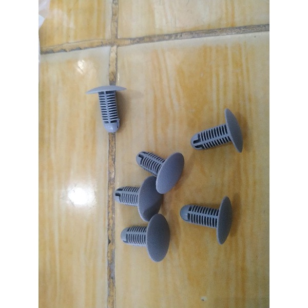 Perlengkapan Jepit plafon Mitsubishi Colt diesel Canter set sesuai poto