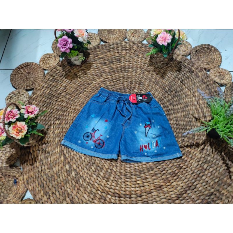 Hot pants Jeans anak 2 - 13 thn yma