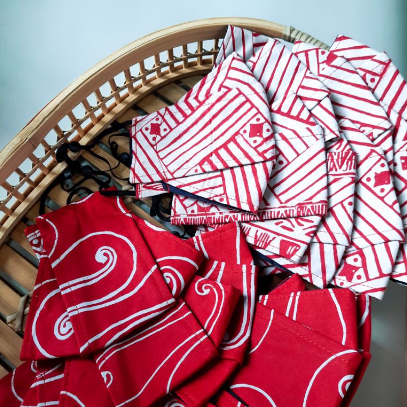 Masker kain batik / masker kain merah putih