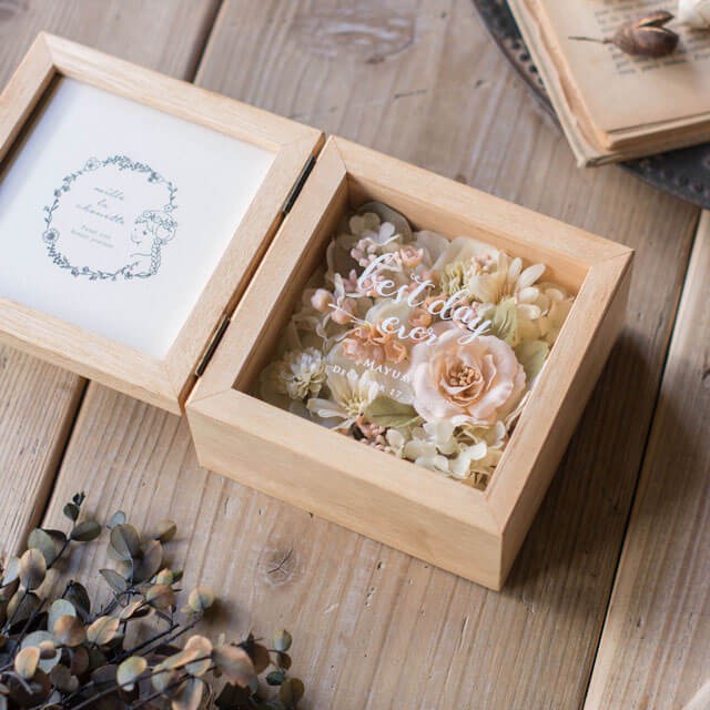 

Kotak gift box wedding souvenir bahan kayu solid acrylic transparan