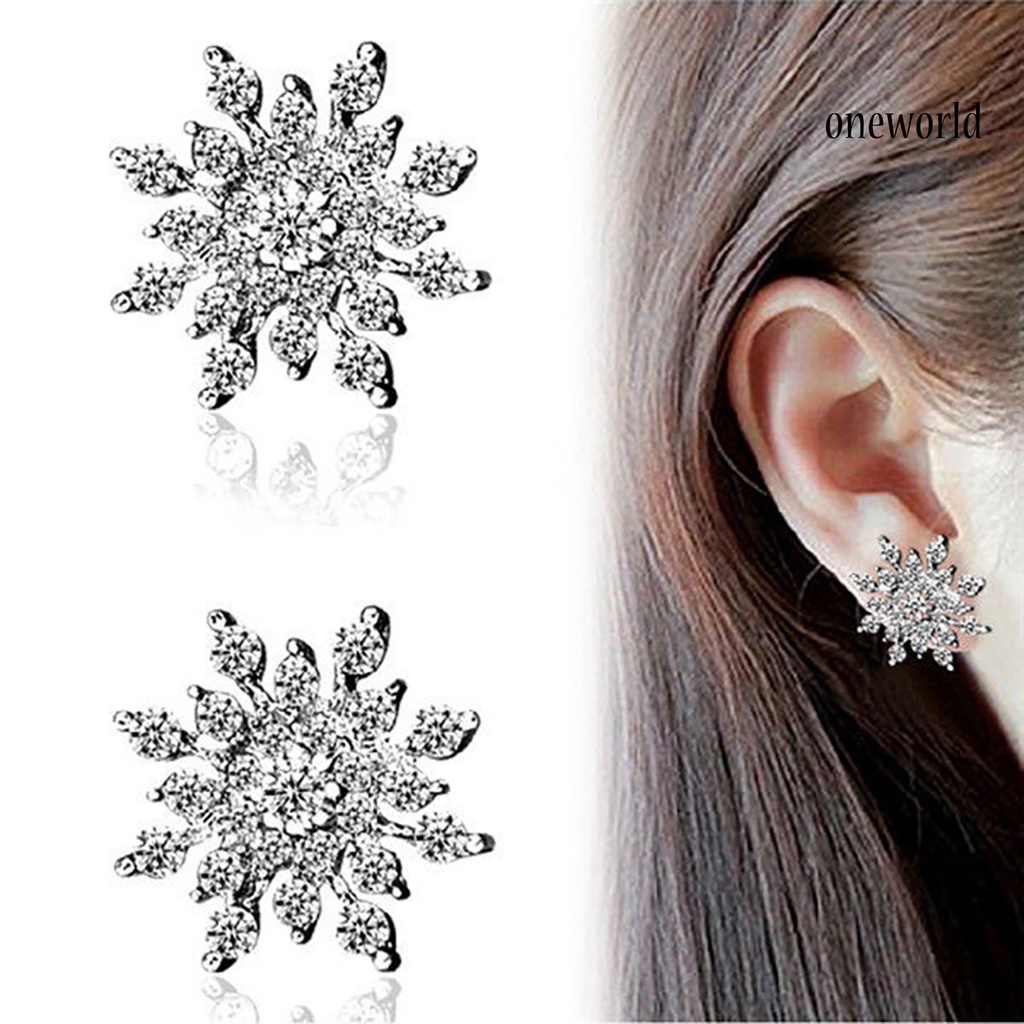 OW@ 1 Pair Women Fashion Elegant Snowflake Rhinestone Earrings Ear Studs Jewelry Gift for Daily Wear