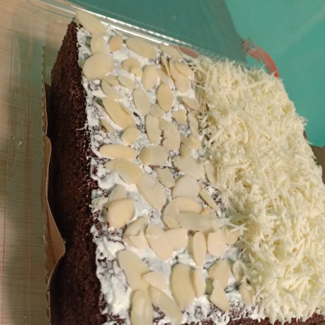 

Bolu kukus ketan item