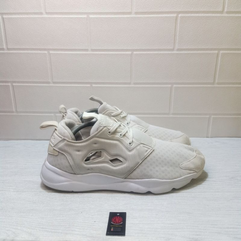 Sepatu Pria Running Keren REEBOK Men's Furylite White Original