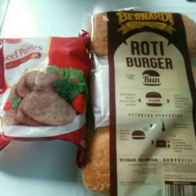 

Paket burger wijen+beef patties yona